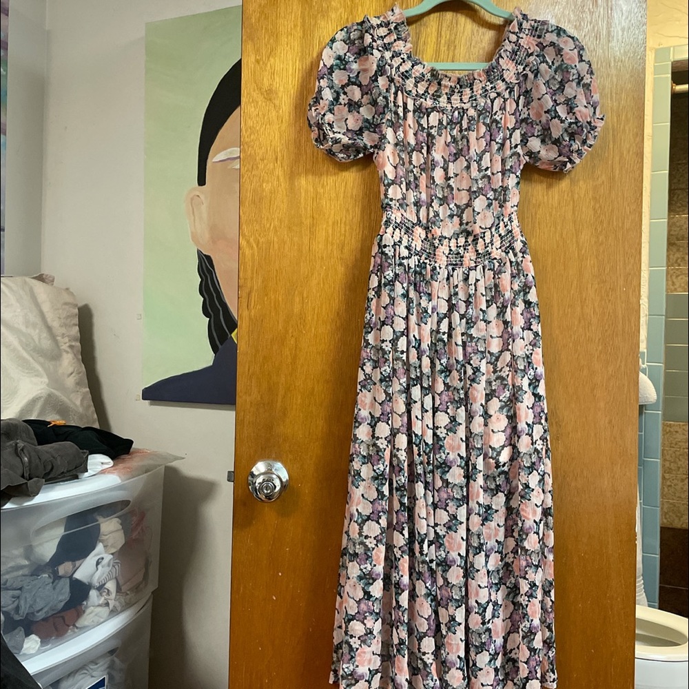 Forever 21 size Small floral maxi dress